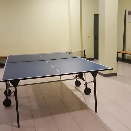 Apartament Piso Zona Hospital 6 Personas Oviedo