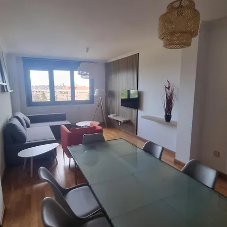 Apartament Piso Zona Hospital 6 Personas Oviedo