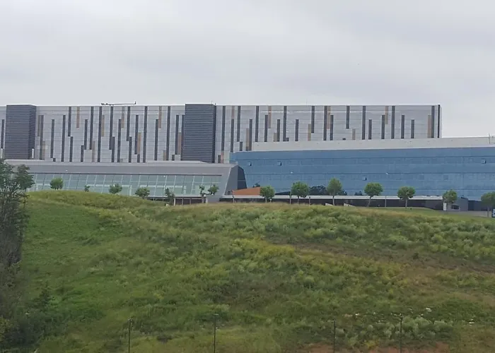 Apartamento Piso Zona Hospital 6 Personas *